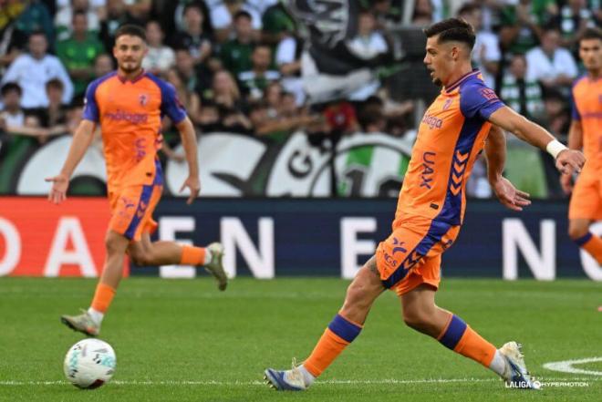 Javi Montero, durante el Racing de Santander-Málaga (Foto: LALIGA).