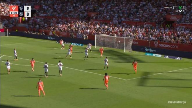 Instante del gol de Marcus Rashford al Sevilla.
