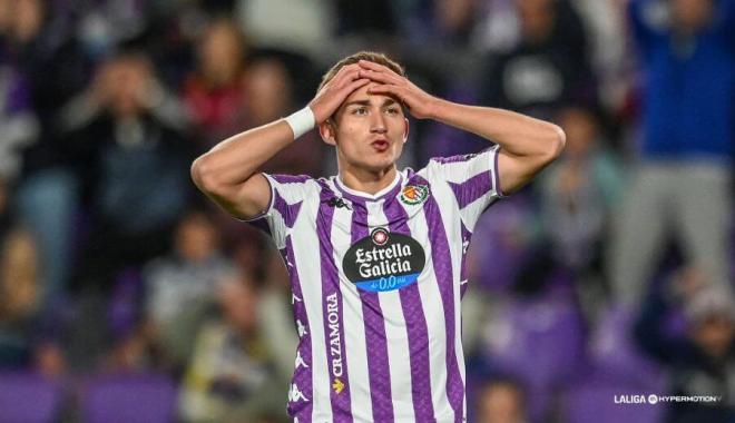 Chuki se lamenta ante el Mirandés.