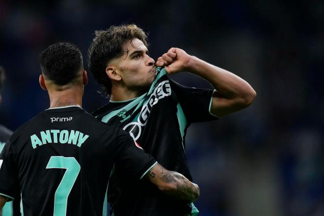Ez Abde celebra su gol al Espanyol (Foto: Cordon Press)