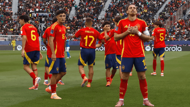 La selección española sub 20, durante el partido ante Brasil (Foto: X).