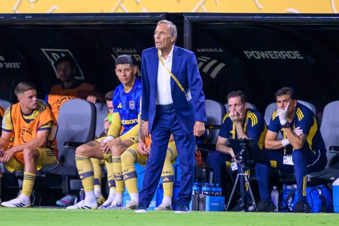 Miguel Ángel Russo, durante un partido con Boca Juniors (Foto: Cordon Press).