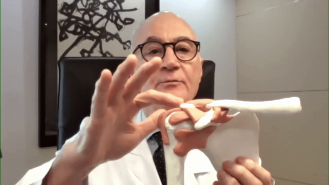 El Dr. Ripoll habla de la lesión de Márquez (ElDesmarque)