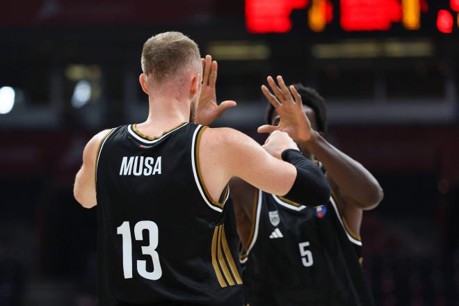 Dzanan Musa en un partido con el Dubai BC (Foto: Cordon Press)