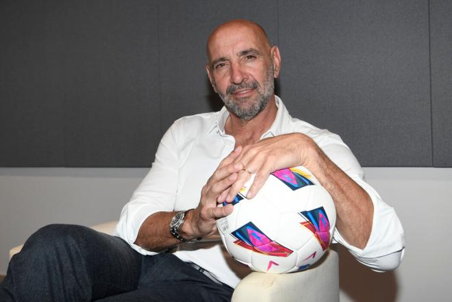 Monchi, en su entrevista con ElDesmarque (Foto: Kiko Hurtado).