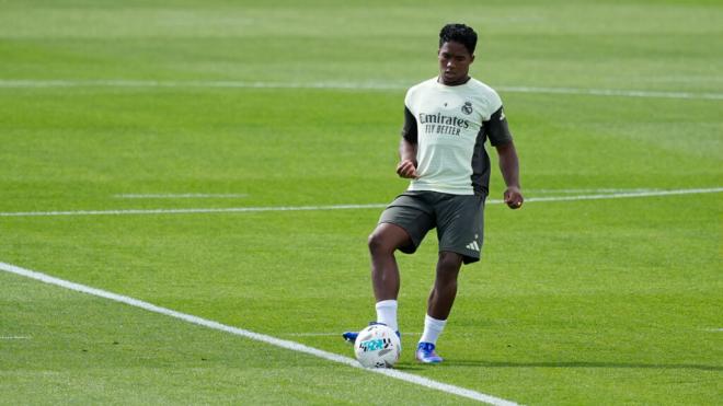 Endrick en un entrenamiento con el Real Madrid (Cordon Press)
