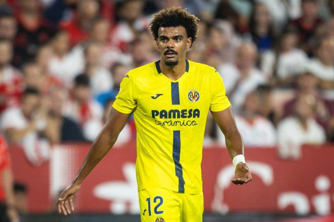 Renato Veiga, en un partido del Villarreal (FOTO: Cordón Press).