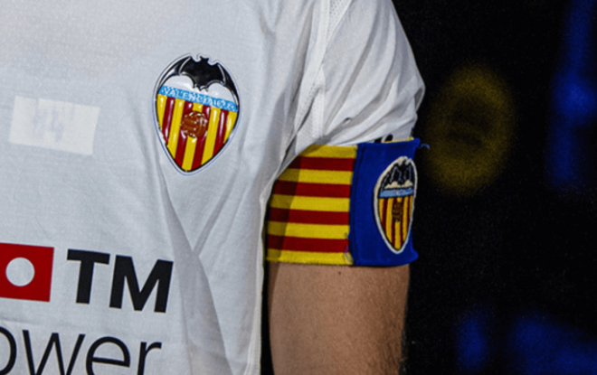 Brazalete de capitán del Valencia CF