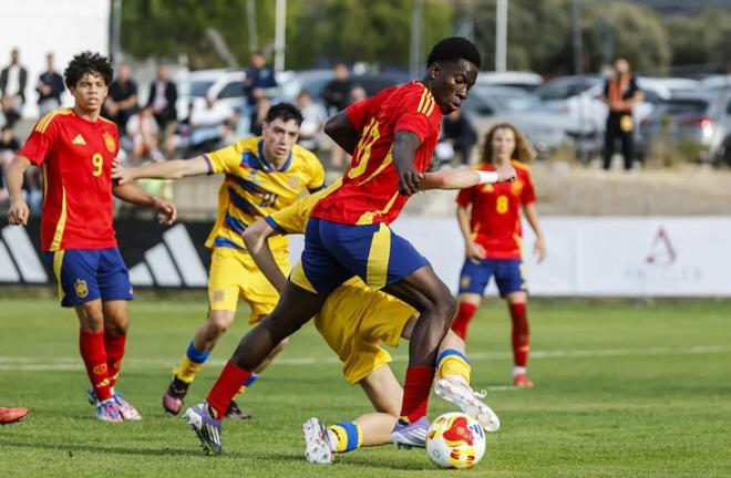 Ebrima Tunkara, durante el Andorra-España sub 17 (Foto: SeFutbol).
