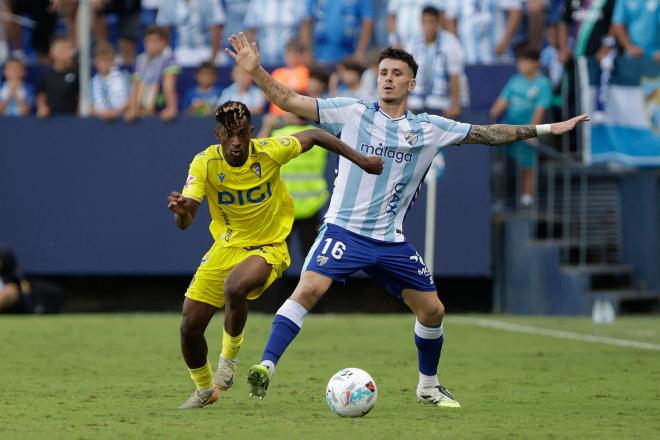 Efe Aghama, durante el Málaga-Cádiz (Foto: CCF).
