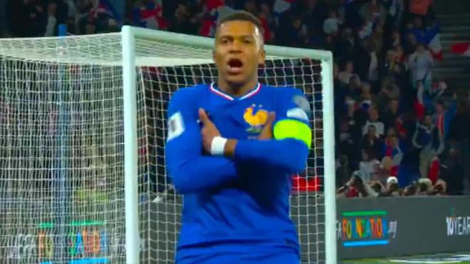 Mbappé celebrando su gol ante Azerbaiyán (Captura de redes sociales)
