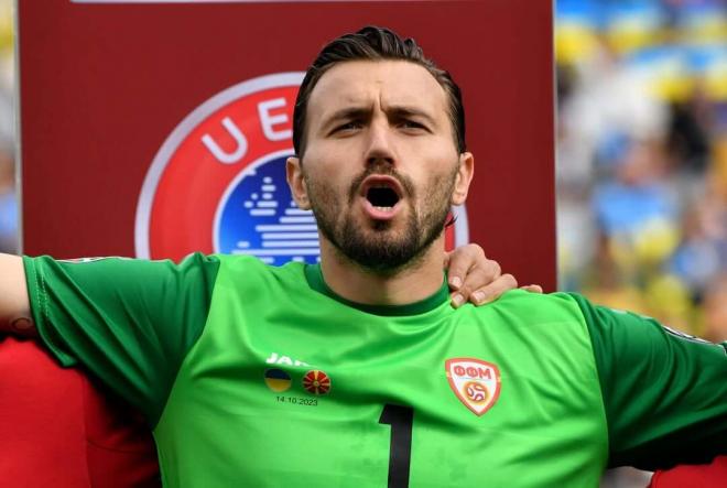 Stole Dimitrievski con Macedonia (Foto: Instagram)