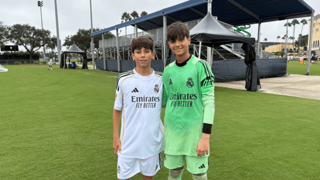 Yago Núñez y Nacho Villanueva posan para ElDesmarque en Orlando.