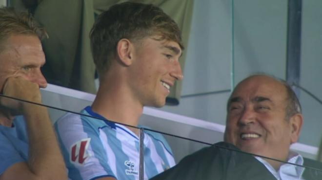 Dean Huijsen, con la camiseta del Málaga CF en La Rosaleda (Imagen: LALIGA TV HYPERMOTION).