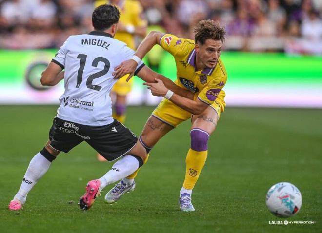 Sergi Canós Tenes ante el Burgos (Foto: LALIGA)