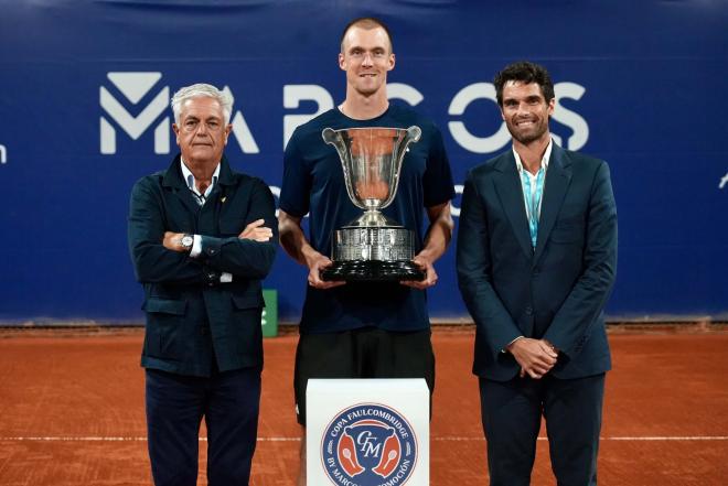 El británico Jan Choinski se proclama de la Copa Faulcombridge en Valencia