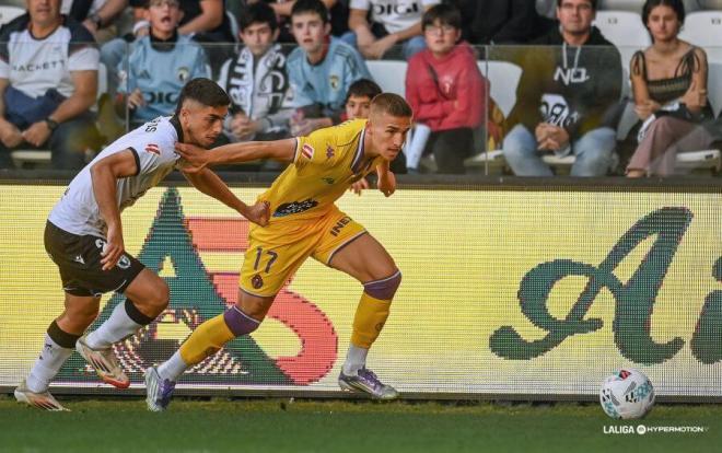 Stipe Biuk, ante el Burgos.