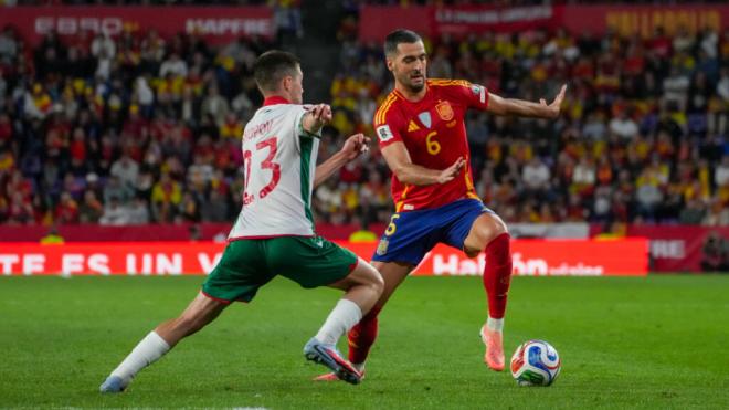 Mikel Merino, durante el España -Bulgaria (foto: Cordon Press).