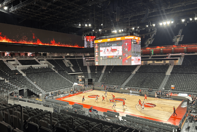 Ofer Yannay no estuvo en el Valencia Basket - Hapoel Tel Aviv