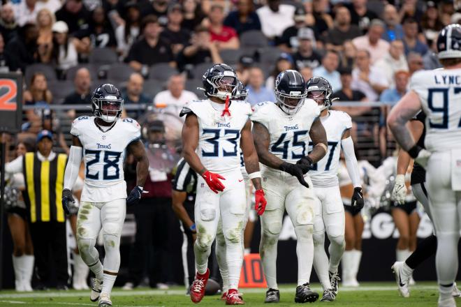 Jugadores de los Tennessee Titans en un partido de la NFL (Foto: Cordon Press)