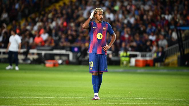 Lamine Yamal en un partido con el FC Barcelona (Cordon Press)