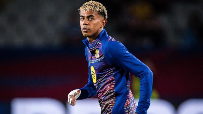 Lamine Yamal antes de un partido con el FC Barcelona (Cordon Press)