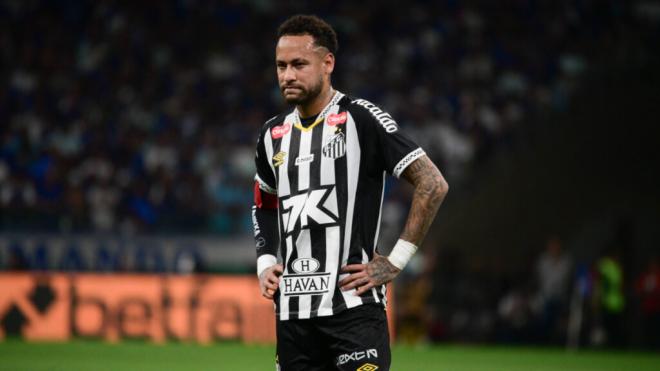Neymar no está teniendo el regreso esperado en Brasil (foto: Cordon Press).