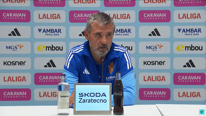 Emilio Larraz, en sala de prensa tras el Zaragoza-Cultural.