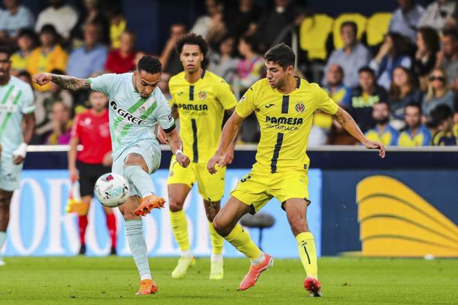 Antony, ante el Villarreal (Foto: Europa Press)