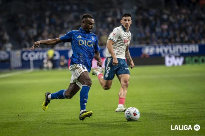 Hassan, durante el Real Oviedo - Espanyol (Foto: LALIGA).
