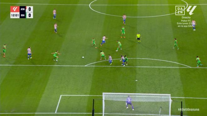 El gol anulado a Álex Baena por fuera de juego posicional de Griezmann.