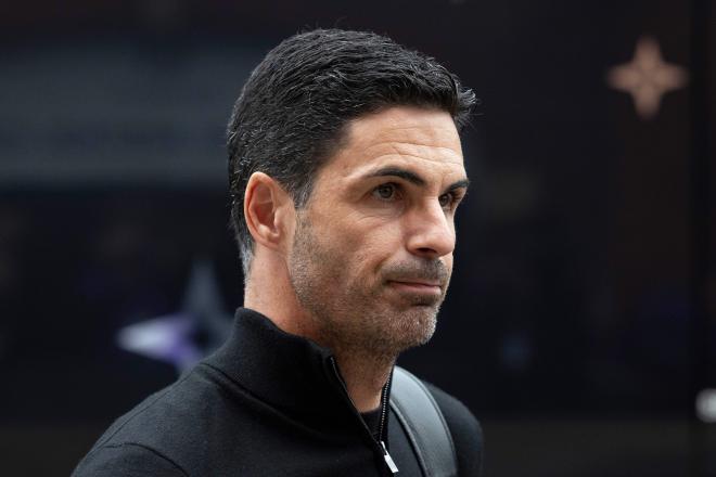 Mikel Arteta, en un partido del Arsenal (FOTO: Cordón Press).