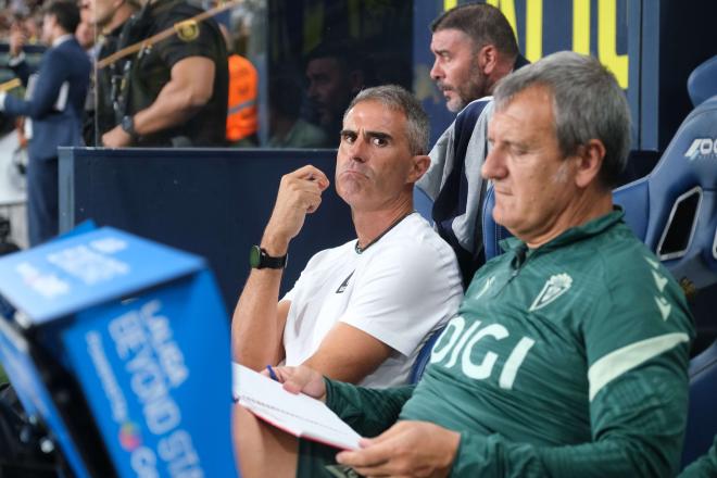 Gaizka Garitano, descontento en el Cádiz - Burgos (Foto: LALIGA).