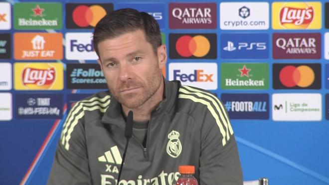 Xabi Alonso en rueda de prensa
