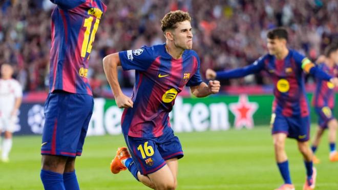 Fermín López celebrando ante el Olympiacos (EFE)