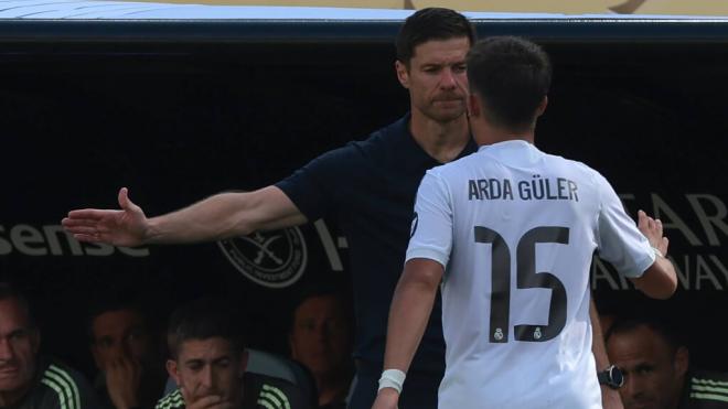 Xabi Alonso y Arda Güler en un partido del Mundial de Clubes (Foto: Cordon Press)