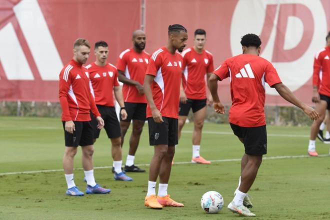 Djibril Sow, en el entrenamiento de este martes (Foto: Kiko Hurtado).