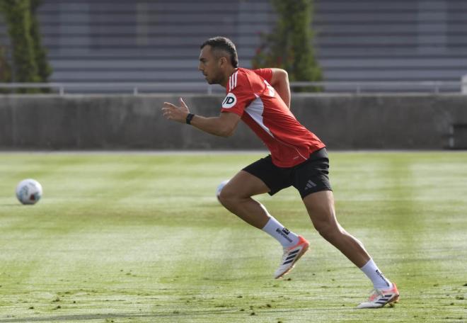 Joan Jordán, en el entrenamiento de este miércoles (Foto: Kiko Hurtado).