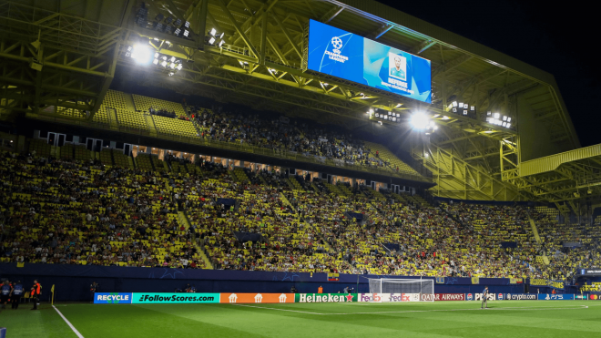 Aficionados del Manchester City, en Villarreal (Foto: Cordon Press).