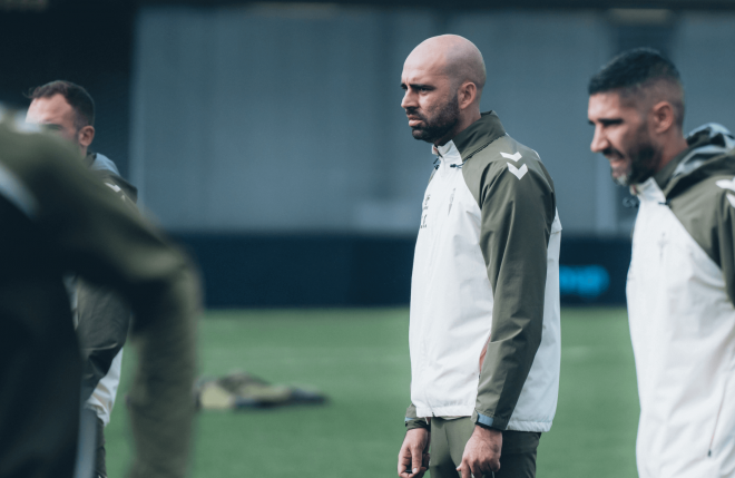 Claudio Giráldez y Rober Fernández en Afouteza (Foto: Celta).