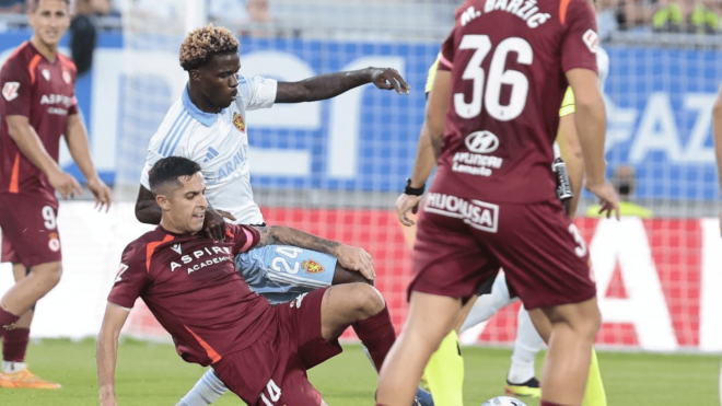 Paul Akouokou, en el Zaragoza-Cultural (Foto: LaLiga).