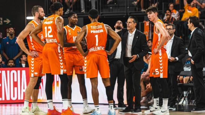 Valencia Basket termina su recta como visitante en la cancha del EA7 Emporio Armani Milán