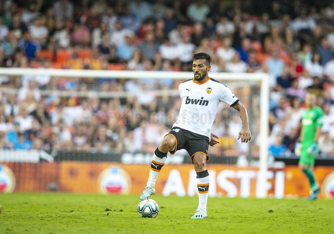 Ezequiel Garay en su último año en el Valencia CF (Foto: Valencia CF)