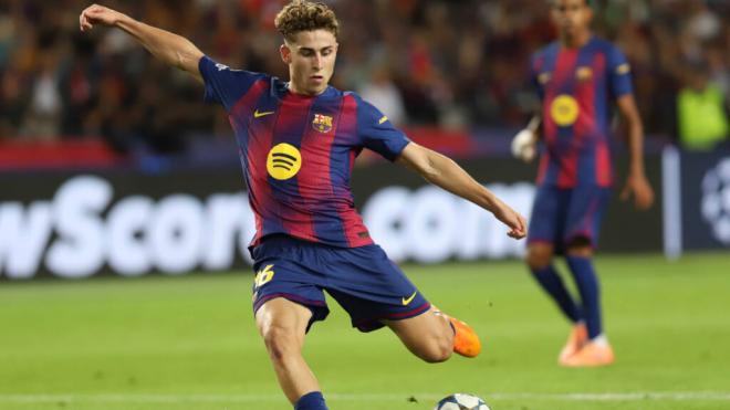 Fermín López jugando con el FC Barcelona (Cordon Press)