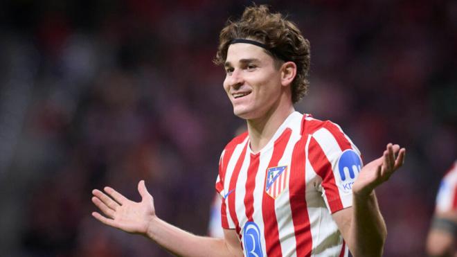 Julián Alvarez en un partido con el atleti (Cordon Press)