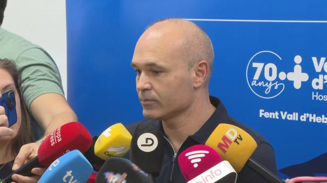Iniesta, en un acto (Foto: ElDesmarque)