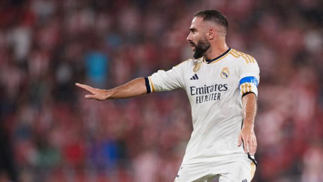 Dani Carvajal en un partido con el Real Madrid (Europa Press)