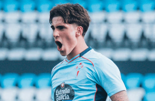 Pablo Gavián celebra su gol ante el Racing de Ferrol (Foto: Celta).