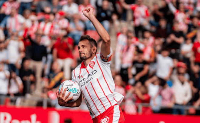 Stuani celebra un gol ante el Oviedo. (Foto: Girona)
