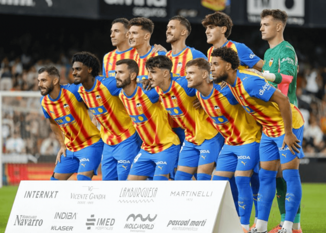 Recuerdo a la DANA en Mestalla (Foto: LALIGA)